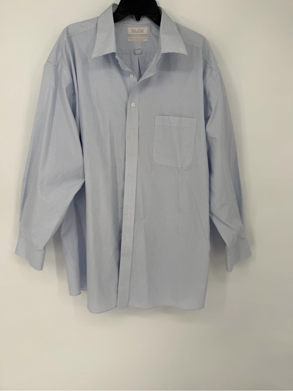 Roundtree & Yorke Light‎ Blue checkered Men's Dress Shirt with Chest Pocket